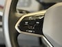 Volkswagen ID.3 Life 58 kWh Navigatie Apple Carplay/Android Auto Parkeersensoren achter Adaptive Cruise Control Stoel- en stuurverwarming Full Led Climate Control