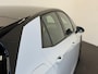 Volkswagen ID.3 Life 58 kWh Navigatie Apple Carplay/Android Auto Parkeersensoren achter Adaptive Cruise Control Stoel- en stuurverwarming Full Led Climate Control