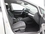 Volkswagen Golf 1.5 eHybrid Life Edition | Trekhaak | Camera | Stoel & Stuurverwarming | Adaptieve Cruise Control |