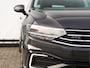 Volkswagen Passat 1.4 TSI PHEV GTE Business 218PK DSG | Led | 360 Camera | Head-up display | Keyless