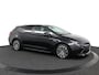 Toyota Corolla Touring Sports 1.8 Hybrid Dynamic Business | Stuur / stoel en voorruit verwarming | Parkeer sensoren |