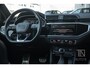 Audi Q3 45 TFSI e S-Line | Camera | CarPlay | Digitaal Display | Stoelverwarming | 19"