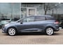 Renault Clio 0.9 TCE Limited 90 ESTATE | Bassreflex | Navigatie | Keyless | Cruise | Airco | Parkeersensoren