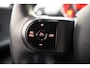 MINI Clubman 1.5 Cooper 136pk Business Edition [ LED Navi Sportstoelen Stoelverwarming Climate ]