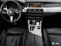 BMW 5-Serie 520i M SPORT / MEMORY / COMFORTSTOEL / TREKHAAK / HIFI / 18"