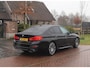 BMW 5-Serie 530i High Executive | M-Pakket | Camera | Sfeerverlichting | Automaat | NL-Auto |