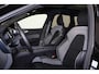 Volvo XC60 T6 Recharge AWD Plus Black Edition - Panorama/schuifdak - IntelliSafe Assist & Surround - 360º Camera - Harman/Kardon audio - Adaptieve LED koplampen - Verwarmde voorstoelen, stuur & achterbank - Parkeersensoren voor & achter - Elektr. bedienb. voorstoelen met geheugen - Draadloze tel. lader - Extra getint glas - 21' LMV