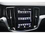 Volvo V60 B3 Momentum Advantage 163pk | Camera | Cruise | Navigatie | Climate | LED | Virtual |