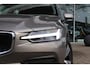Volvo V60 B3 Momentum Advantage 163pk | Camera | Cruise | Navigatie | Climate | LED | Virtual |