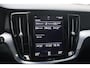 Volvo V60 B3 Momentum Advantage 163pk | Camera | Cruise | Navigatie | Climate | LED | Virtual |