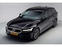 Volvo V60 2.0 B3 Momentum Advantage Aut. [ Adapt.cruise Leder Camera Stoelverwarming ]
