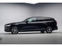 Volvo V60 2.0 B3 Momentum Advantage Aut. [ Adapt.cruise Leder Camera Stoelverwarming ]