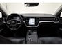 Volvo V60 2.0 B3 Momentum Advantage Aut. [ Adapt.cruise Leder Camera Stoelverwarming ]