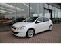 Peugeot 308 1.2 PureTech 110pk Style Airco Navi Panoramadak Dealer onderhouden