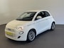 Fiat 500e Comfort Style 3+1 42 kWh 244km actieradius Navigatie Apple Carplay/Android Auto Camera Parkeersensoren Blind Spot Assist Stoelverwarming Lichtmetalen velgen Ledverlichting Climate Control