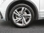 Volkswagen Tiguan 1.4 Hybrid R Line | Apple/Android Play | Adaptive Cruise | Camera | Keyless | Matrix LED | Navi | Pandorama Dak | PDC V+A | Virtual Cockpit | 12 Maand BOVAG Garantie! |