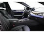 BMW 5-Serie Touring 530i M-Sport High Executive | PANORAMADAK | HOUTAFWERKING | STUURVERWARMING | 360 CAMERA | 20"