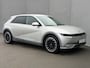 Hyundai Ioniq 5 Lounge 73kWh / Afneembare Trekhaak 1600Kg / Fabrieksgarantie tot 11-2026 / Accu SOH 91,70% / Warmtepomp / Batterij Garantie 8 Jaar / BOSE / HUD / 360 Camera / Elektr. Stoelen / Stoel Verwarming / Stoel Ventilatie / Dodehoek Detectie / Elektr. Achterklep / Apple Carplay & Android Auto / ACC Cruise /