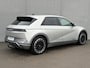 Hyundai Ioniq 5 Lounge 73kWh / Afneembare Trekhaak 1600Kg / Fabrieksgarantie tot 11-2026 / Warmtepomp / Batterij Garantie 8 Jaar / BOSE / HUD / 360 Camera / Elektr. Stoelen / Stoel Verwarming / Stoel Ventilatie / Dodehoek Detectie / Elektr. Achterklep / Apple Carplay & Android Auto / ACC Cruise /