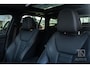 BMW 3-Serie Touring 330e xDrive M Sport Plus | HUD | Laser | Leder | Panodak | Trekhaak | 19"