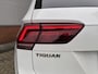 Volkswagen Tiguan 2.0 TSI 4Motion Highline Business R | VOL | R-Line | Dealer onderhouden | HUD | 360 Camera |  Wegklapbare Trekhaak | Pano |