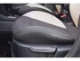 Volkswagen Polo 1.2 TSI Highline R-Line ECC | Full Map Navi | Sportstoelen | 17 Inch LMV | Telefonie