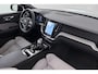 Volvo V60 2.0 T6 PHEV AWD Plus Dark Pano-dak el.Trekhaak Camera Adp.Cruise