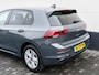 Volkswagen Golf 1.5 TSI 131pk Life | Navigatie | 17" Velgen | Privacy glass