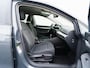 Volkswagen Golf 1.5 TSI 131pk Life | Navigatie | 17" Velgen | Privacy glass