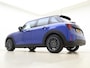 MINI Cooper Mini 1.5 C -HeadUp -Verwarmd Stuur -Driving Ass -Grootlichtassist -Telefoon Draadloos Laden -Comforttoegang -DAB -WiFi