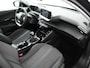 Peugeot 2008 1.2 PureTech Allure Pack - Navigatie - Camera - Climate control - Cruise control - Trekhaak - 12 maanden garantie