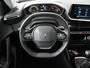 Peugeot 2008 1.2 PureTech Allure Pack - Navigatie - Camera - Climate control - Cruise control - Trekhaak - 12 maanden garantie