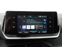 Peugeot 2008 1.2 PureTech Allure Pack - Navigatie - Camera - Climate control - Cruise control - Trekhaak - 12 maanden garantie