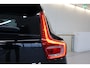Volvo XC40 B4 197PK Plus Dark | 360° | Panoramadak | Getint Glas | HK Audio