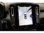 Volvo XC40 B4 197PK Plus Dark | 360° | Panoramadak | Getint Glas | HK Audio