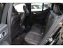 Volvo XC40 B4 197PK Plus Dark | 360° | Panoramadak | Getint Glas | HK Audio
