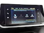 Peugeot e-2008 EV Active Pack 50 kWh 136pk Automaat | Apple Carplay/Android Auto | Climate Control | Cruise Control | Camera | 16"LMV |