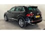 Volkswagen Tiguan 1.5 TSI R-Line Business Nederlndse auto navigatie panoramadak parkeersensoren virtuele cockpit
