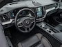 Volvo XC60 2.0 T6 Plug-in hybrid AWD Ultimate Dark PANO B&W 360 HUD MEMORY STOEL DIAMOND POOK ELEK TREKHAAK
