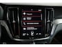 Volvo V60 2.0 T8 Twin Engine AWD R-Design / Pilot assist / HUD / Harmankardon / CarPlay