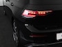 Volkswagen Golf 1.5 eTSI 50 Jahre Edition 150 pk Automaat (DSG) | Navigatie | Panoramadak | Parkeersensoren | Achteruitrijcamera | Matrix LED koplampen | Stoelverwarming |