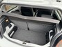 Volkswagen Up! 1.0 Active 5-deurs | Lichtmetalen velgen | Mistlampen | Extra getint glas | Leder stuurwiel | Stoelverwarming | Bluetooth | Rijklaar incl. garantie