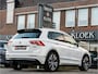 Volkswagen Tiguan 2.0 TSI 4Motion Highline R-Line PANO VIRTUAL DASH 20 INCH CAMERA STOELVERW LED ADAP CRUISE