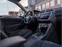 Volkswagen Tiguan 2.0 TSI 4Motion Highline R-Line PANO VIRTUAL DASH 20 INCH CAMERA STOELVERW LED ADAP CRUISE