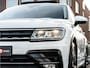 Volkswagen Tiguan 2.0 TSI 4Motion Highline R-Line PANO VIRTUAL DASH 20 INCH CAMERA STOELVERW LED ADAP CRUISE