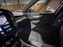 Volvo XC40 2.0 B4 R-design 2WD Panorama dak Mild Hybride