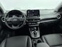 Hyundai Kona 1.6 GDI HEV PREMIUM | UNIEKE KLEUR | CLIMA | CAMERA | CRUISE ADAPT. | LEDER | NAVI | LANE ASSIST | ELEKTRISCHE STOEL | STOEL- & STUURVERWARMING | 18'' LM VELGEN | PRIVACY GLASS |