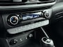 Hyundai Kona 1.6 GDI HEV PREMIUM | UNIEKE KLEUR | CLIMA | CAMERA | CRUISE ADAPT. | LEDER | NAVI | LANE ASSIST | ELEKTRISCHE STOEL | STOEL- & STUURVERWARMING | 18'' LM VELGEN | PRIVACY GLASS |
