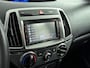 Hyundai i20 1.2i i-DEAL | AIRCO | NAVI | BLUETOOTH | 15'' LM VELGEN | USB | AUX | ELEKTRISCHE RAMEN | CENTRALE DEURVERGRENDELING OP AFSTANDBEDIENING |