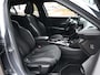 Peugeot 2008 130pk GT Pack | 1ste eigenaar | Trekhaak | Glazen dak | LEER/Alcantara | Verwarmde voorruit | Camera | AUTOMAAT